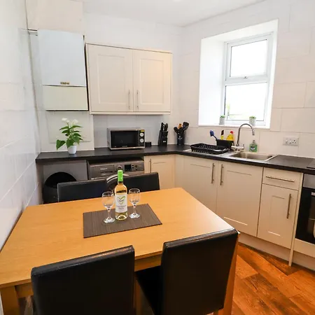 בית נופש Neland View ווינדרמר